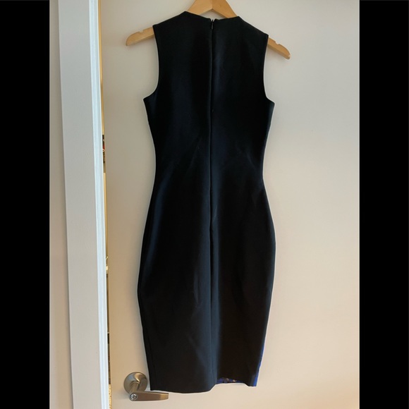 Elizabeth & James Printed MIDI Dress - Picture 6 of 6